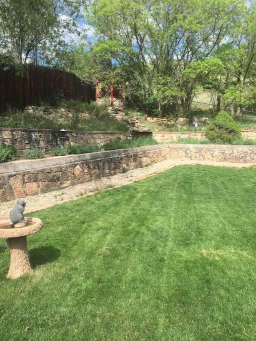 Beautiful Perfectly Located Hot Tub Fire Pit Bikes Villa Colorado Springs Exterior photo